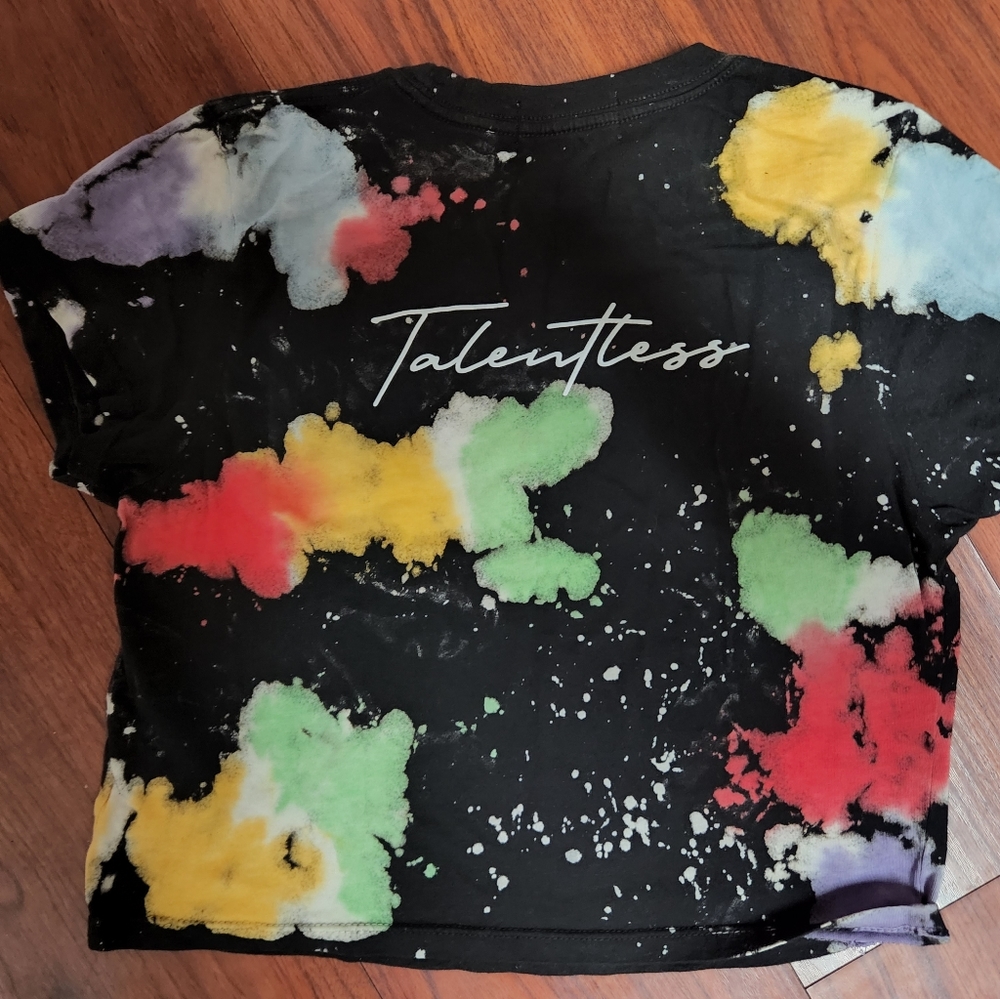 Women's t shirt